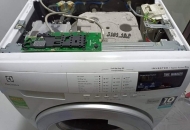 Máy giặt Electrolux rung lắc, kêu, ồn 