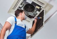 Vệ sinh máy lạnh âm trần, giấu trần\dịch Vụ chợ lớn