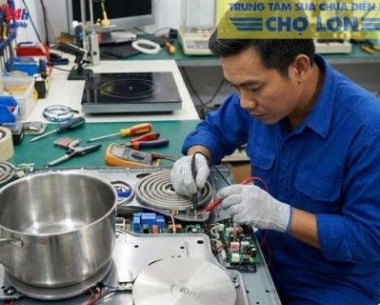 Sửa Bếp Từ Tại Nhà Quận 2 Uy Tín – Nhanh Chóng 24/7