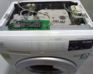 Máy giặt Electrolux rung lắc, kêu, ồn 